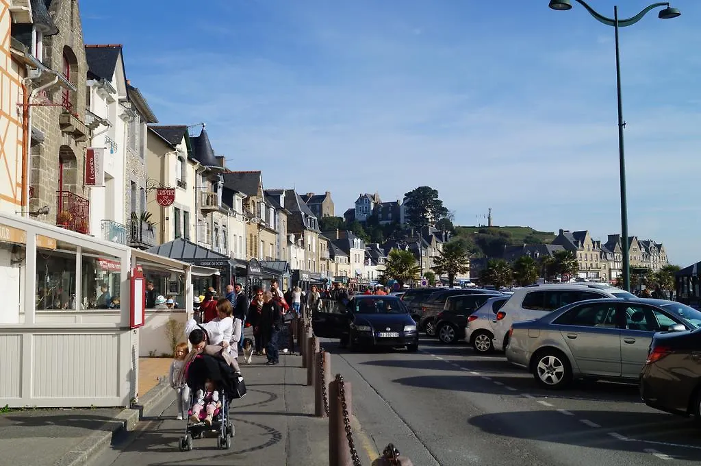 L'Atelier Apartment Cancale 0*,  France